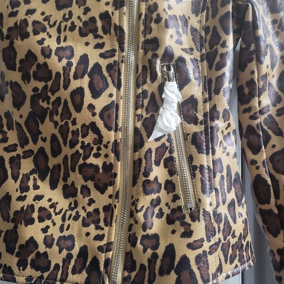 Vigoss vegan leather moto jacket NWT - Picture 7 of 8